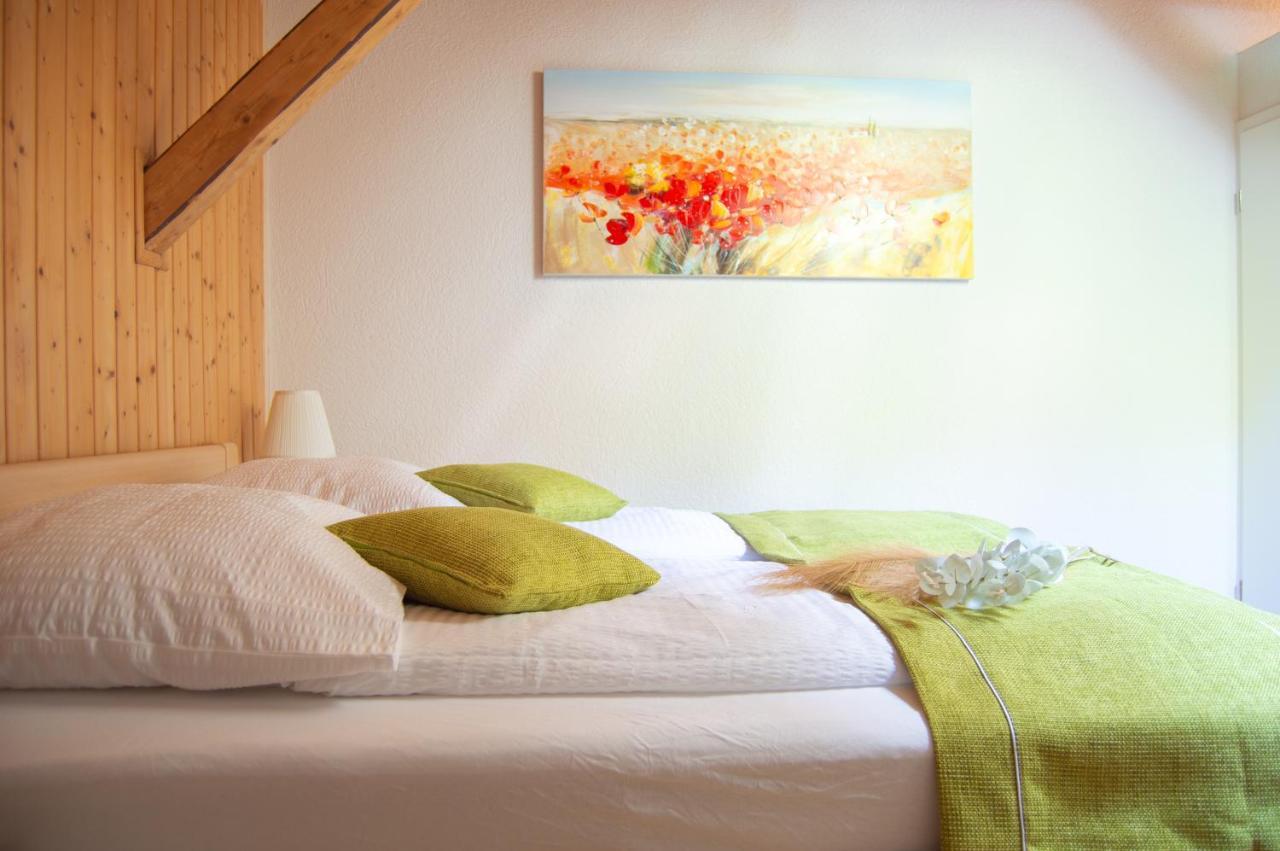 Wellness Mitten In Der Wasserfallstadt Triberg Triberg im Schwarzwald Exteriör bild