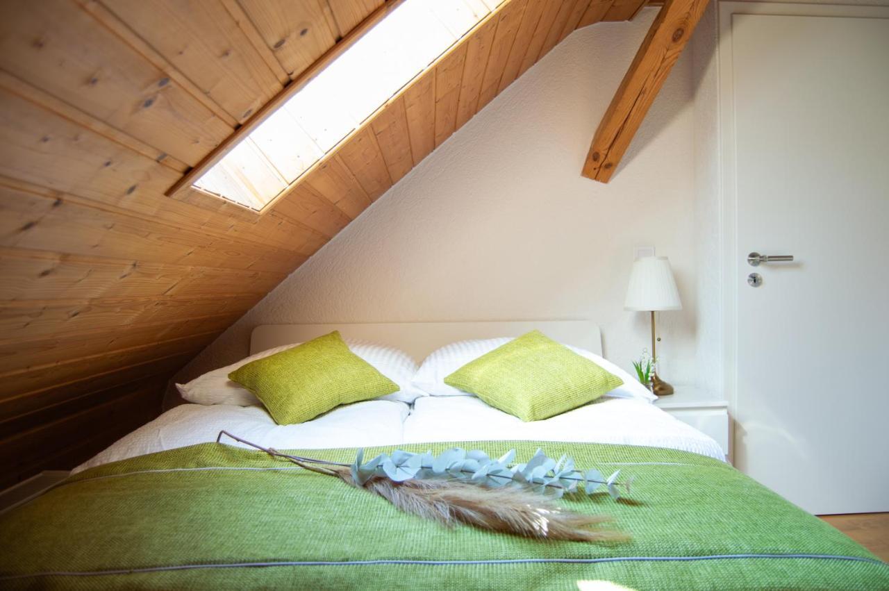 Wellness Mitten In Der Wasserfallstadt Triberg Triberg im Schwarzwald Exteriör bild