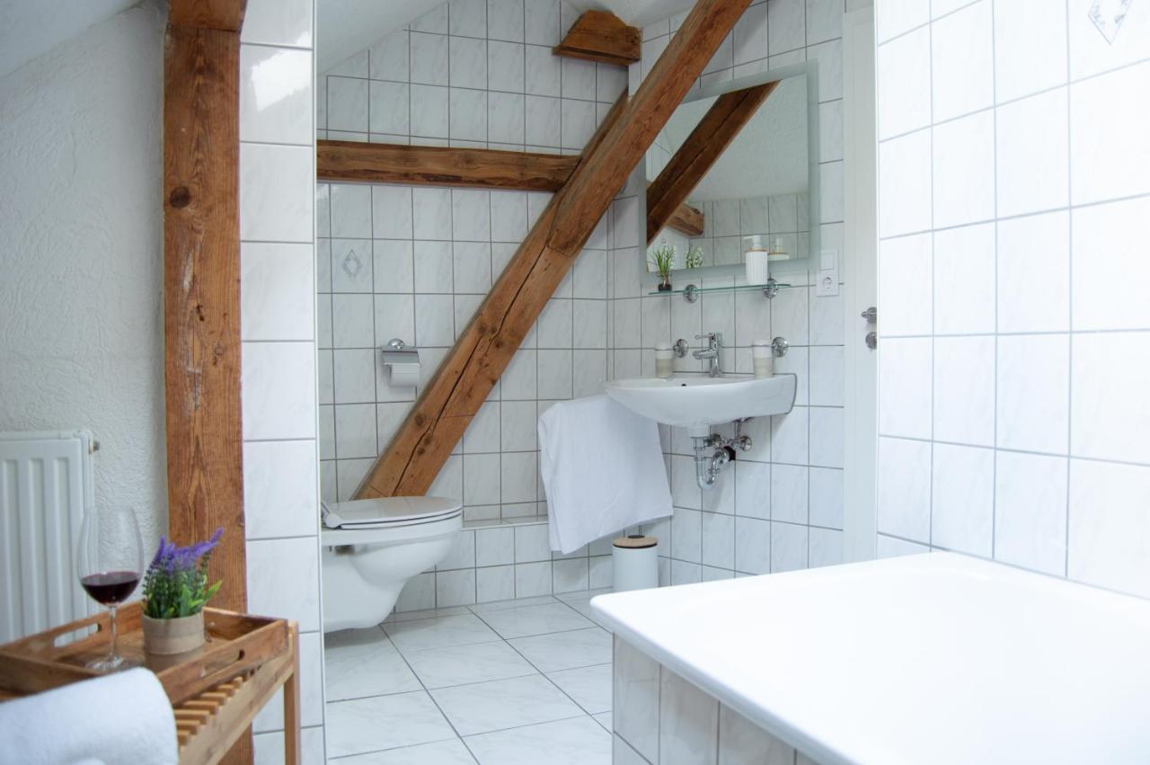 Wellness Mitten In Der Wasserfallstadt Triberg Triberg im Schwarzwald Exteriör bild